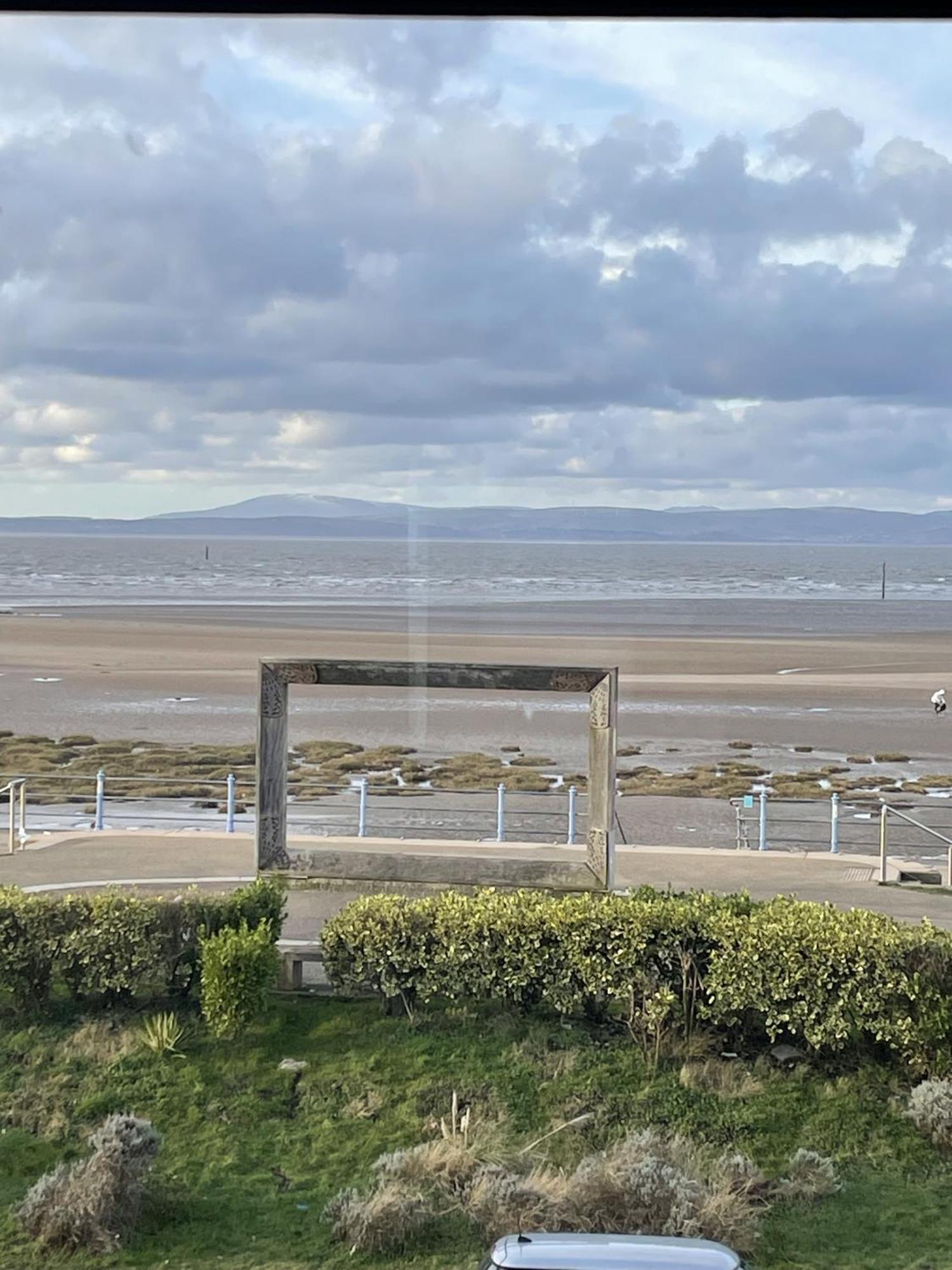 The Berkeley Morecambe Hotel Exterior foto